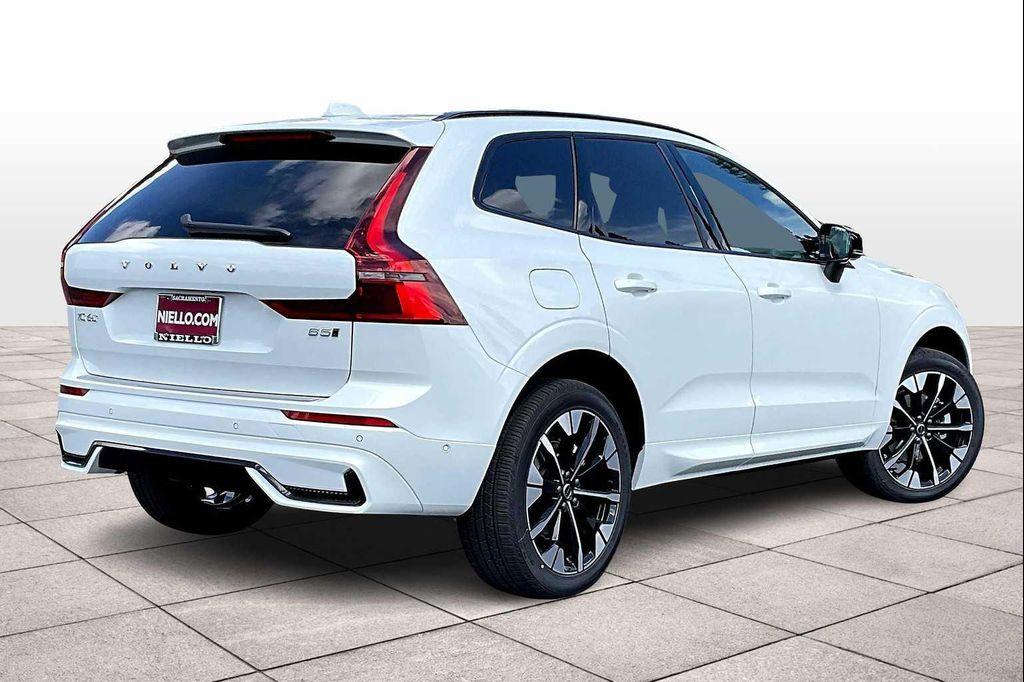 new 2026 Volvo XC60 car, priced at $57,985