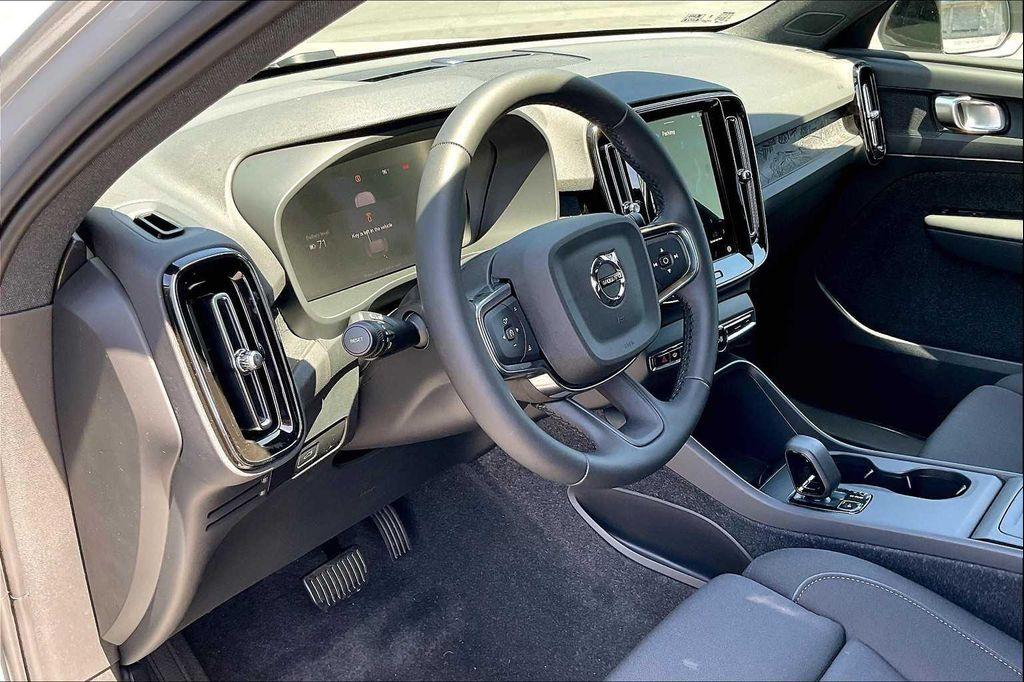 new 2025 Volvo EX40 car, priced at $52,545