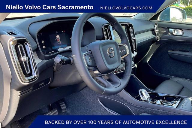 new 2025 Volvo XC40 car, priced at $52,235