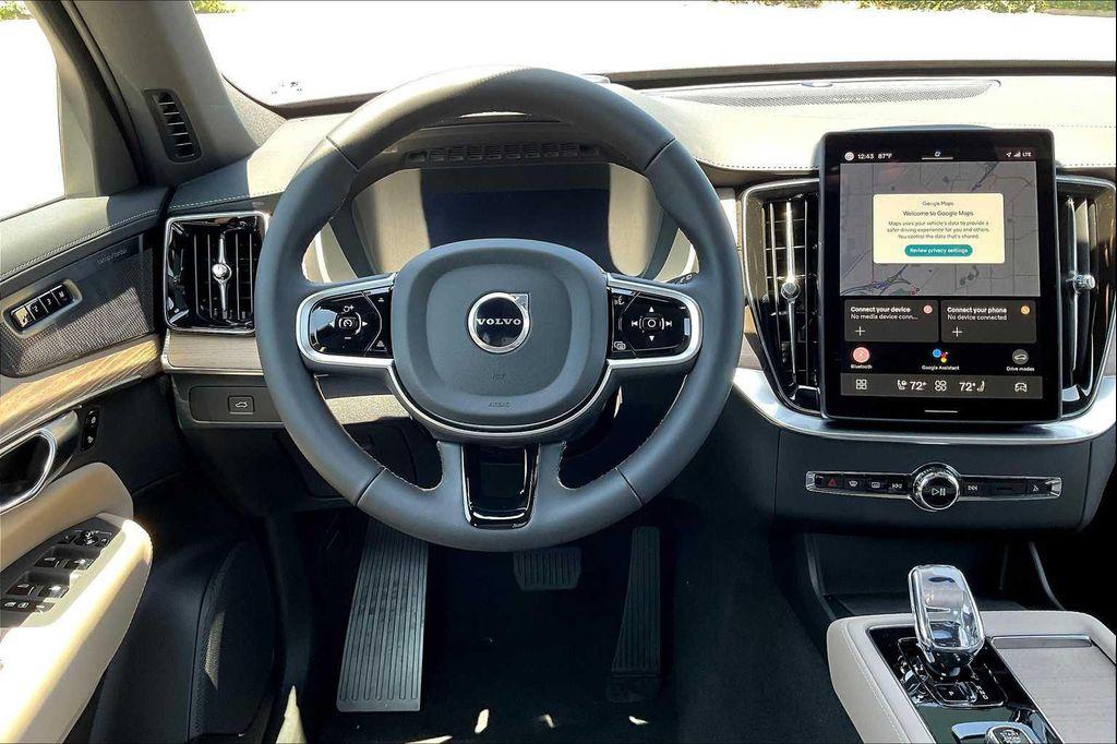 new 2025 Volvo XC90 car, priced at $76,770