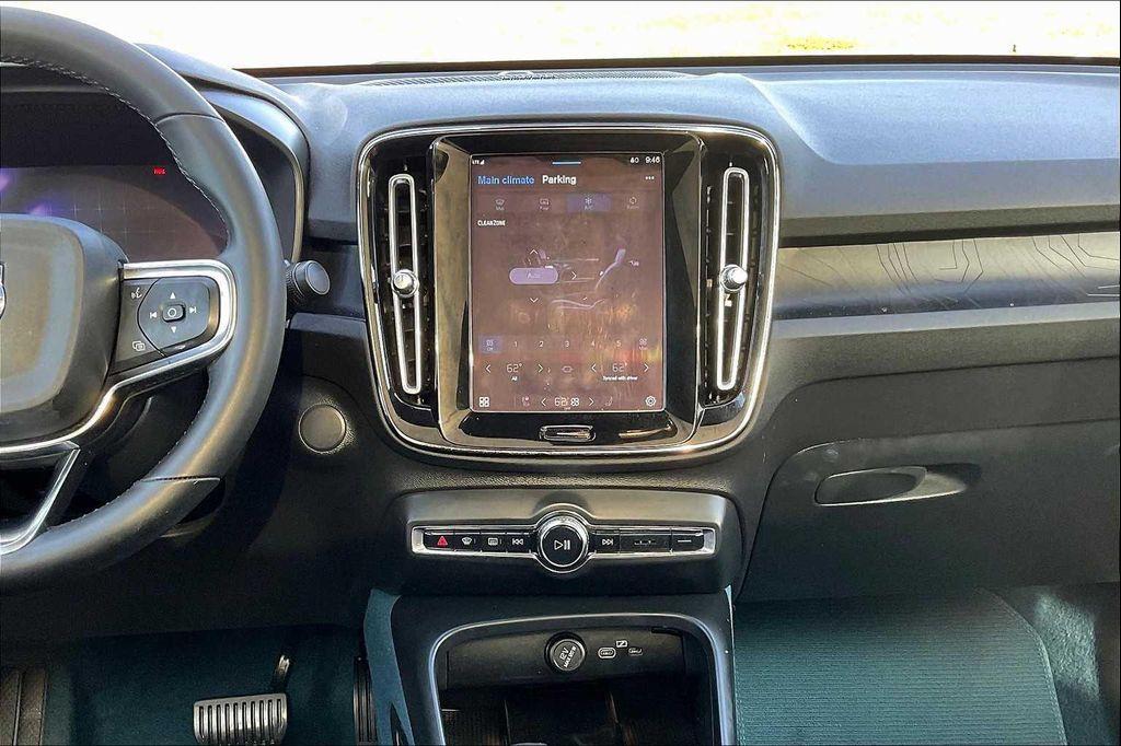 used 2023 Volvo C40 Recharge Pure Electric car, priced at $26,562