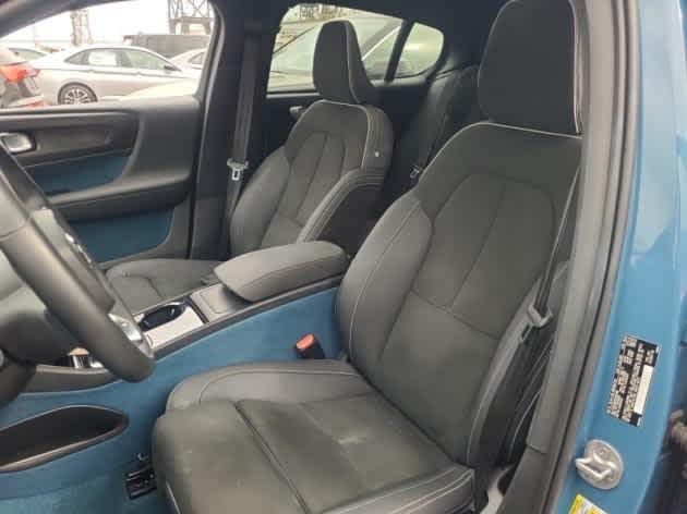 used 2023 Volvo C40 Recharge Pure Electric car, priced at $26,562