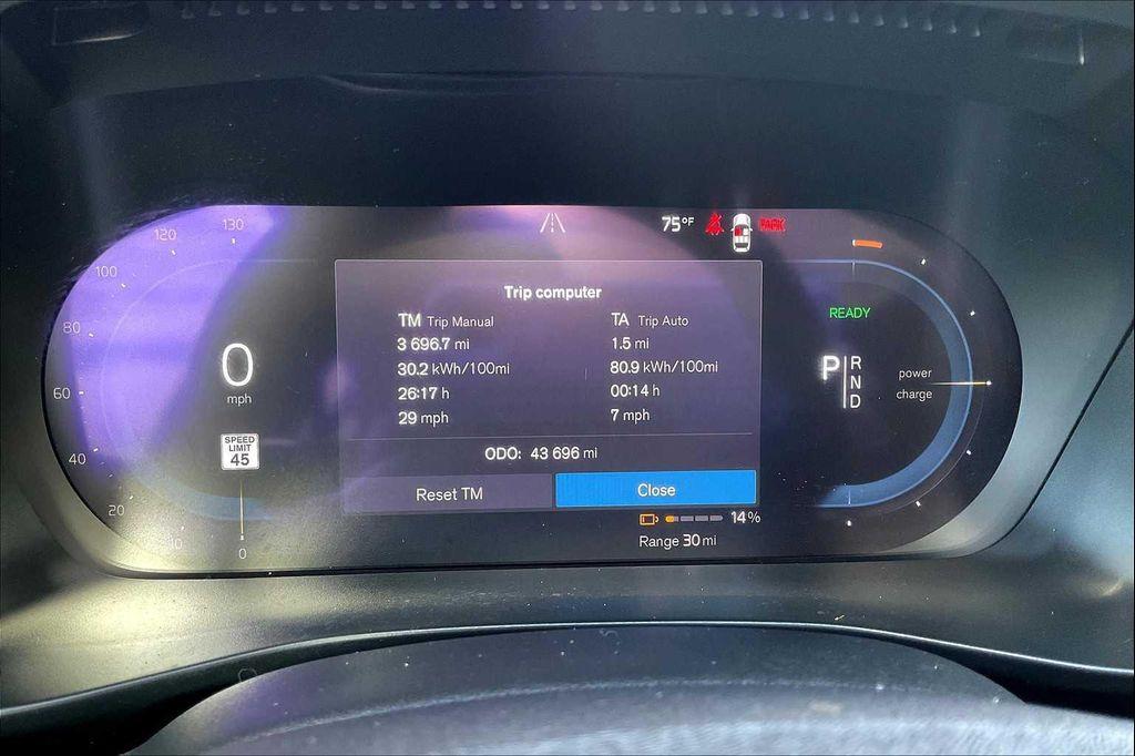 used 2023 Volvo C40 Recharge Pure Electric car, priced at $26,562