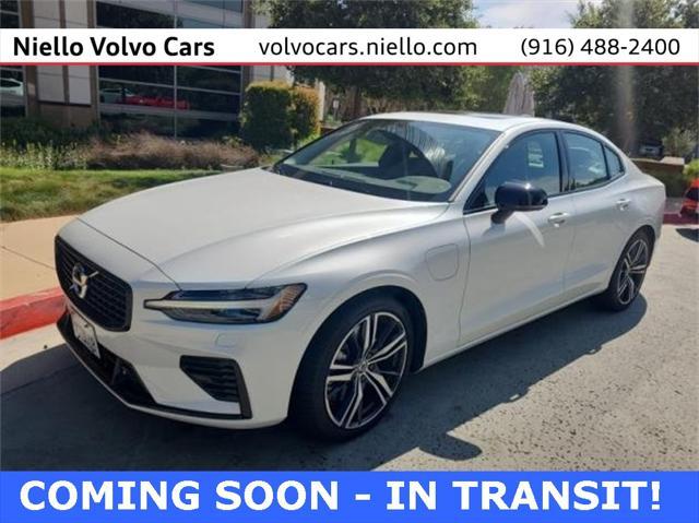 used 2022 Volvo S60 Recharge Plug-In Hybrid car, priced at $37,548