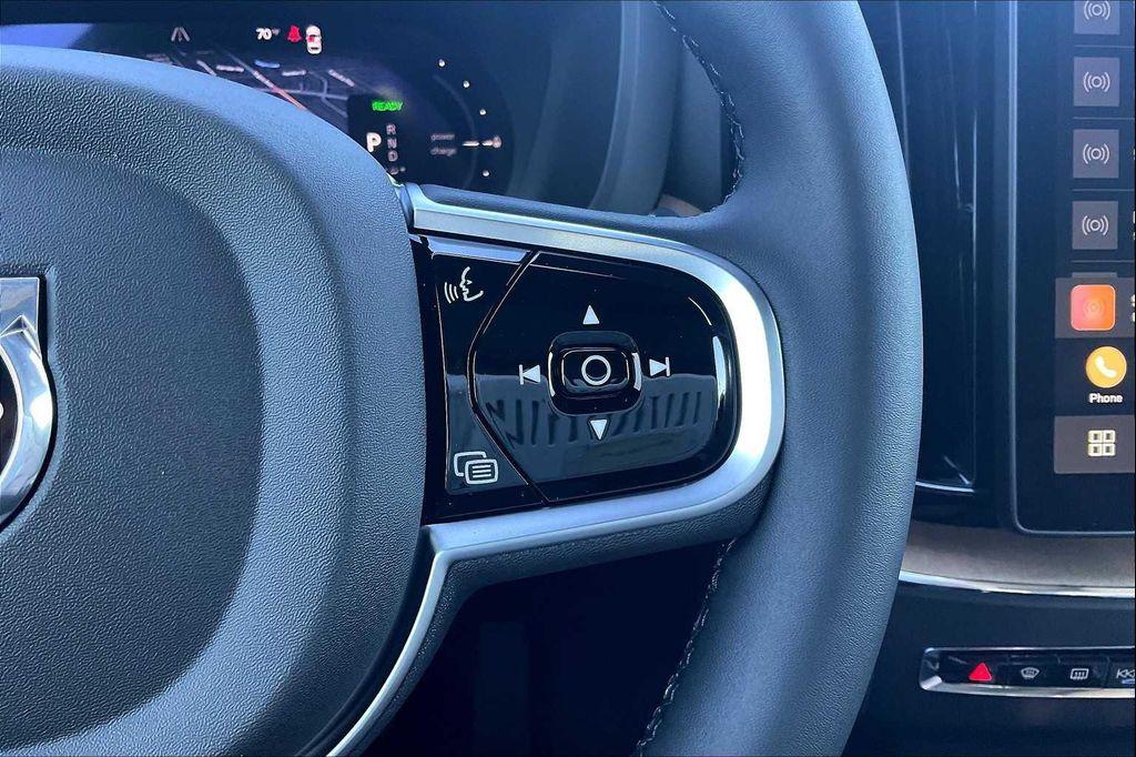 new 2026 Volvo XC60 Plug-In Hybrid car, priced at $69,315