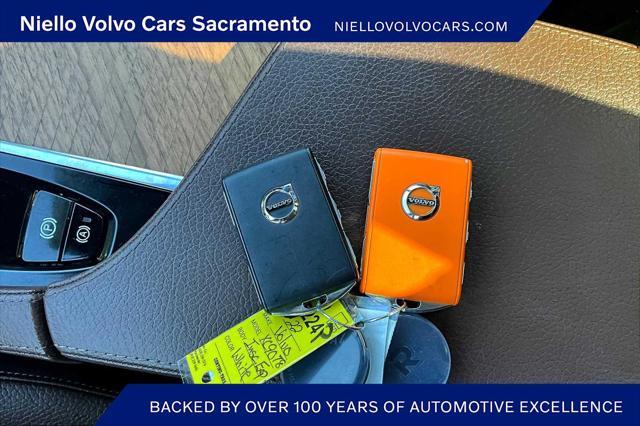 used 2022 Volvo XC90 Recharge Plug-In Hybrid car, priced at $47,198