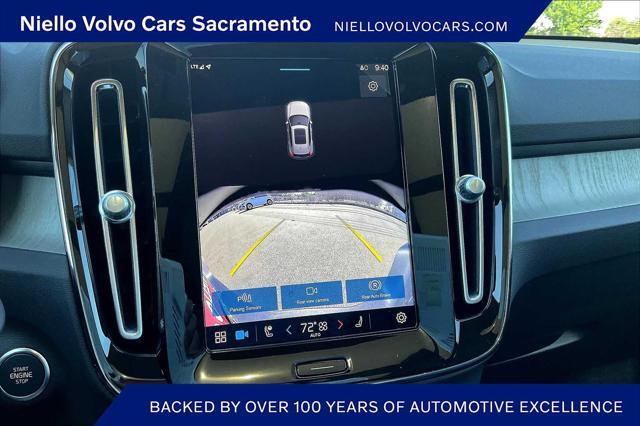 new 2025 Volvo XC40 car, priced at $46,035