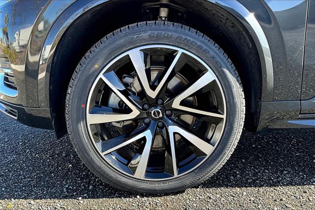 used 2022 Volvo XC90 Recharge Plug-In Hybrid car, priced at $45,713