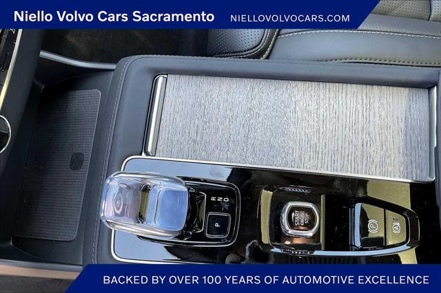 new 2025 Volvo XC90 car, priced at $79,845