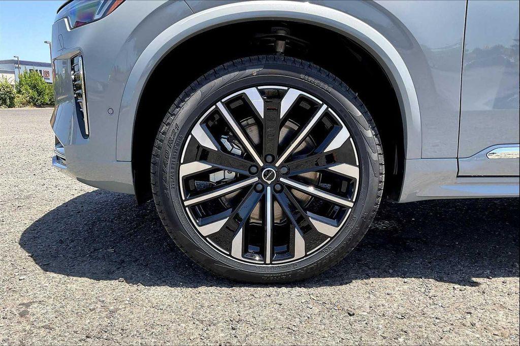 new 2025 Volvo XC90 car, priced at $76,345