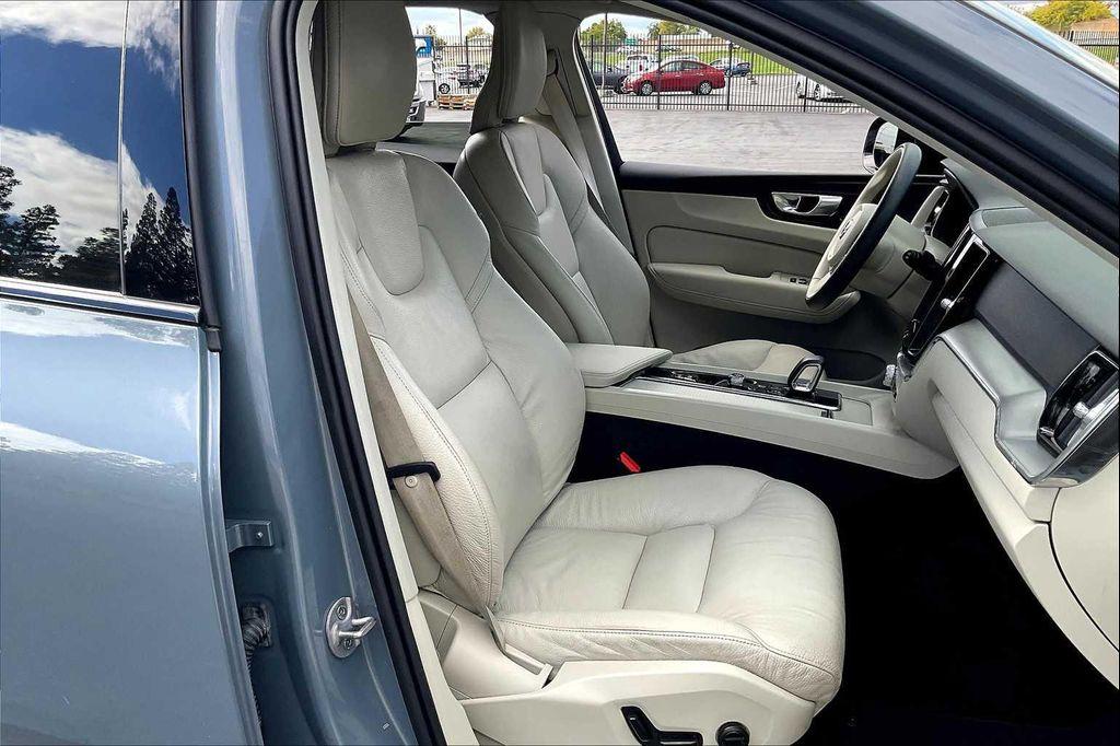 used 2024 Volvo XC60 car, priced at $36,691