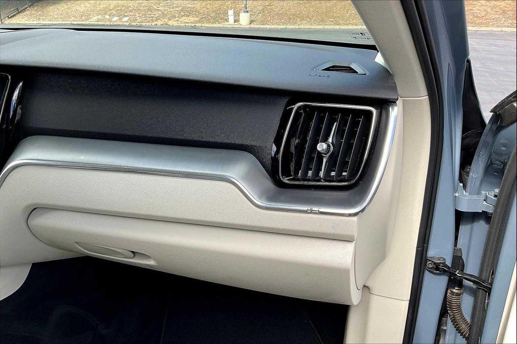 used 2024 Volvo XC60 car, priced at $36,691