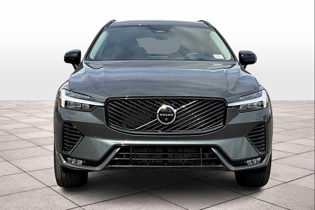 new 2026 Volvo XC60 car, priced at $64,525