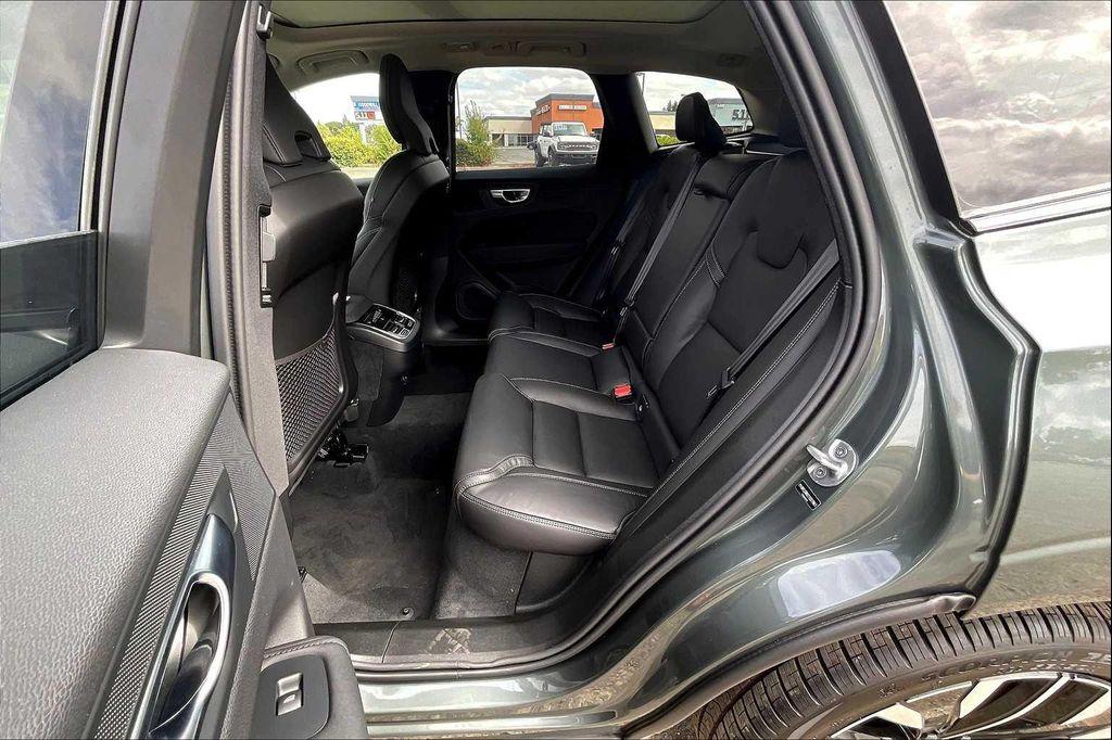 new 2026 Volvo XC60 car, priced at $64,525