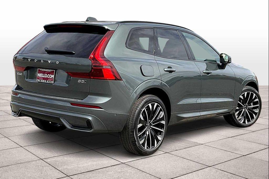 new 2026 Volvo XC60 car, priced at $64,525