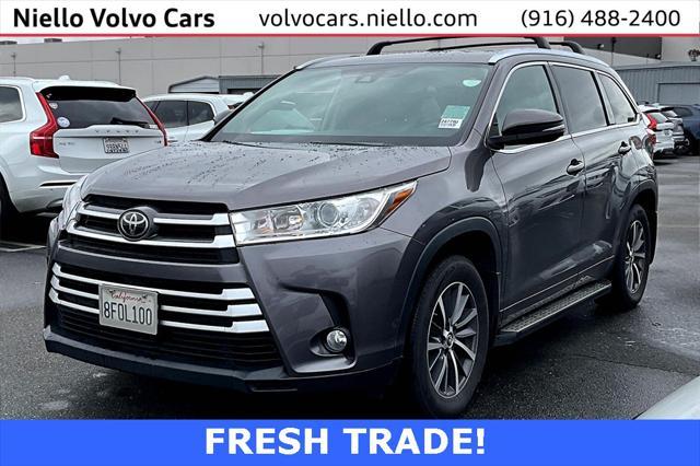 used 2018 Toyota Highlander car, priced at $25,536