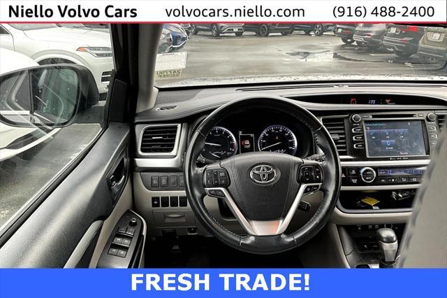 used 2018 Toyota Highlander car, priced at $25,536