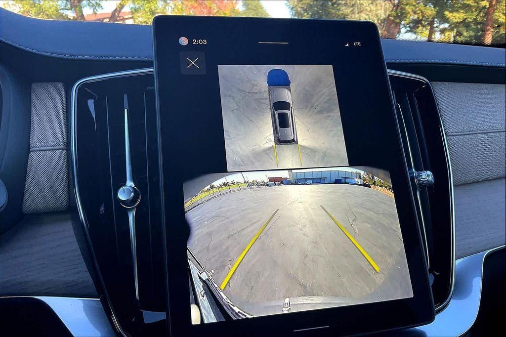 new 2026 Volvo XC90 car, priced at $75,955