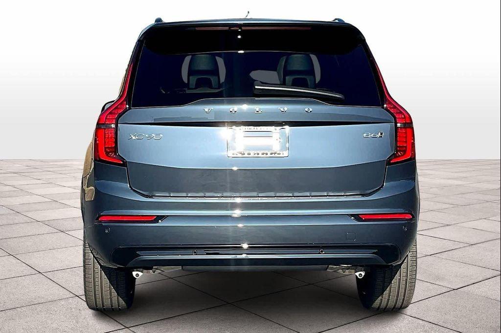 new 2026 Volvo XC90 car, priced at $75,955