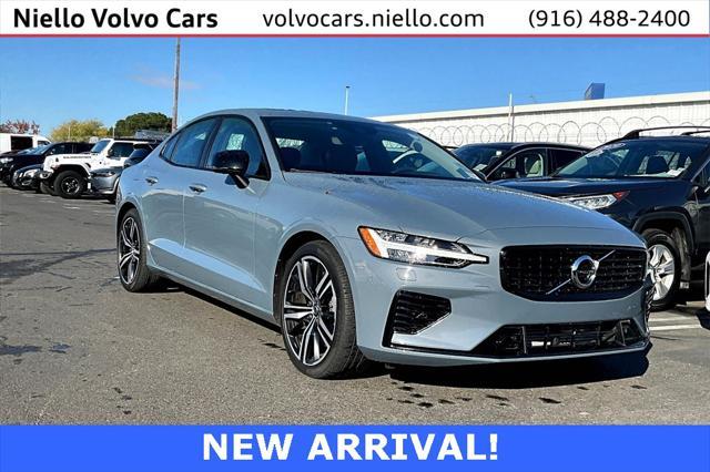 used 2022 Volvo S60 Recharge Plug-In Hybrid car, priced at $33,889