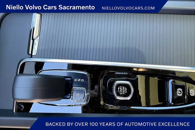 new 2025 Volvo XC60 car, priced at $49,095