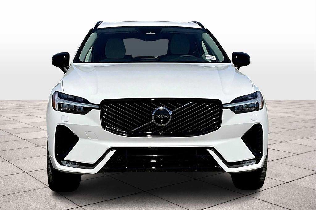new 2026 Volvo XC60 car, priced at $63,935