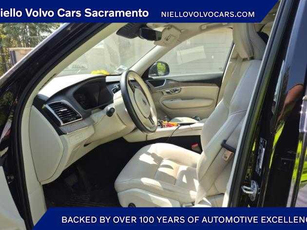 used 2023 Volvo XC90 Recharge Plug-In Hybrid car, priced at $46,500