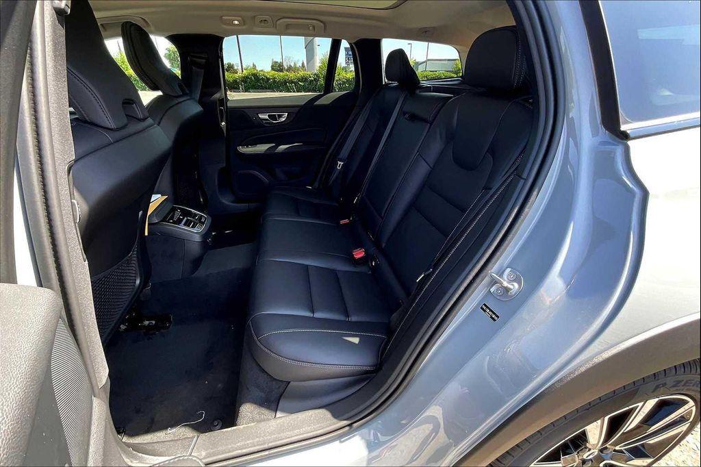new 2025 Volvo V60 Cross Country car, priced at $59,025