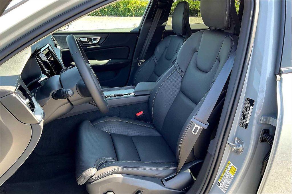 new 2025 Volvo V60 Cross Country car, priced at $59,025