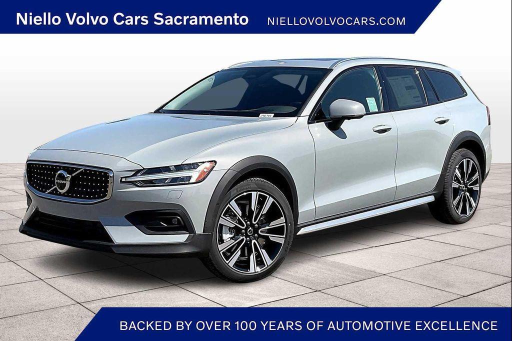 new 2025 Volvo V60 Cross Country car, priced at $59,025