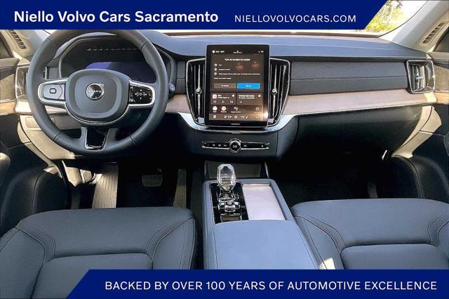 new 2025 Volvo XC90 car, priced at $66,695