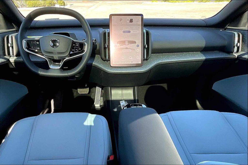 new 2025 Volvo EX30 car, priced at $46,325