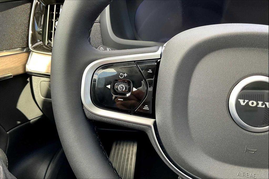 new 2026 Volvo XC90 car, priced at $66,345