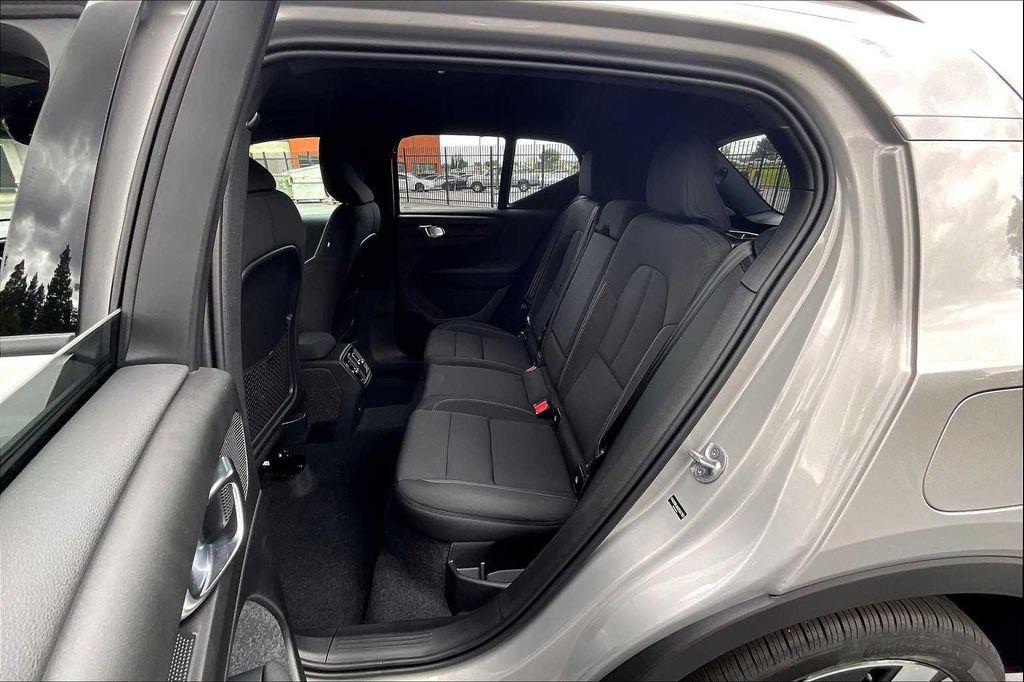 new 2025 Volvo EX40 car, priced at $52,545