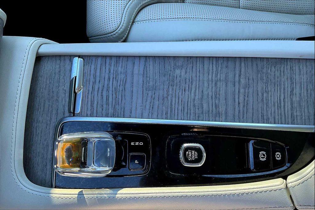 used 2023 Volvo XC90 Recharge Plug-In Hybrid car, priced at $52,440