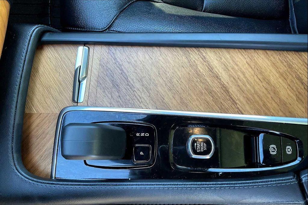 used 2023 Volvo XC90 Recharge Plug-In Hybrid car, priced at $48,820