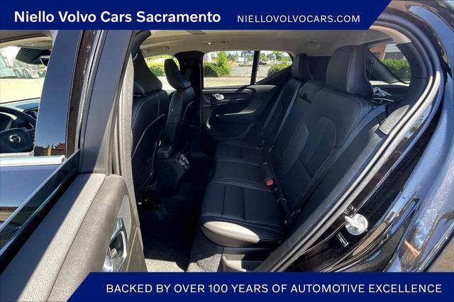 new 2025 Volvo XC40 car, priced at $46,035