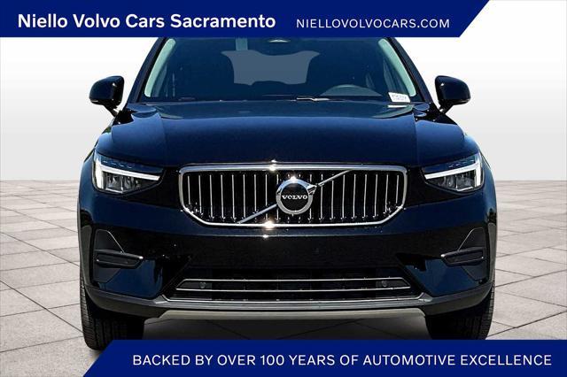 new 2025 Volvo XC40 car, priced at $46,035