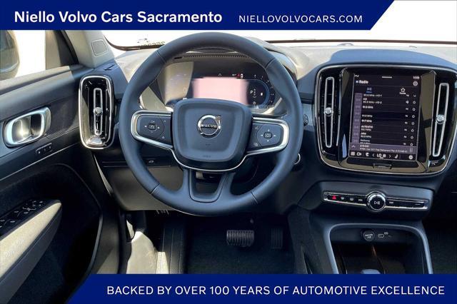 new 2025 Volvo XC40 car, priced at $46,035