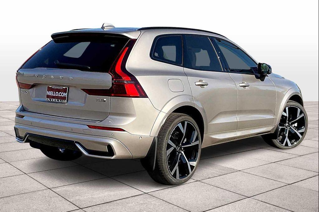 new 2026 Volvo XC60 Plug-In Hybrid car, priced at $77,225