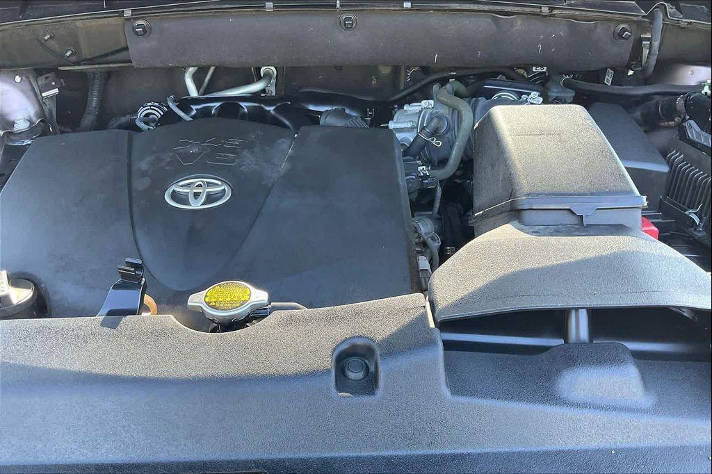 used 2017 Toyota Highlander car, priced at $23,698