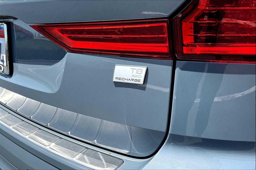 used 2023 Volvo XC60 Recharge Plug-In Hybrid car, priced at $41,040