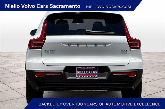 new 2025 Volvo XC40 car, priced at $48,335