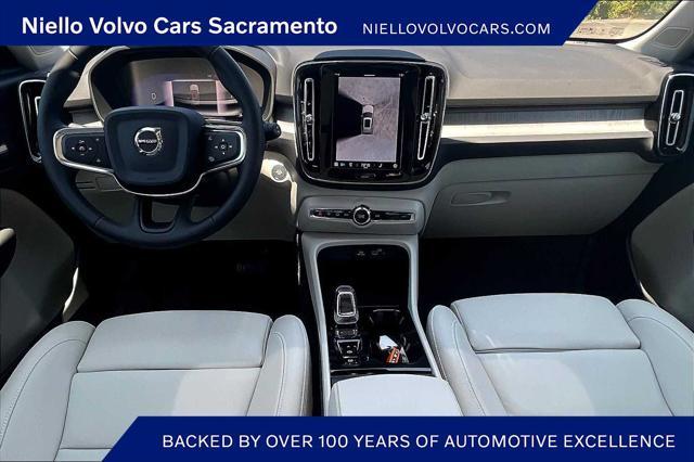 new 2025 Volvo XC40 car, priced at $48,335