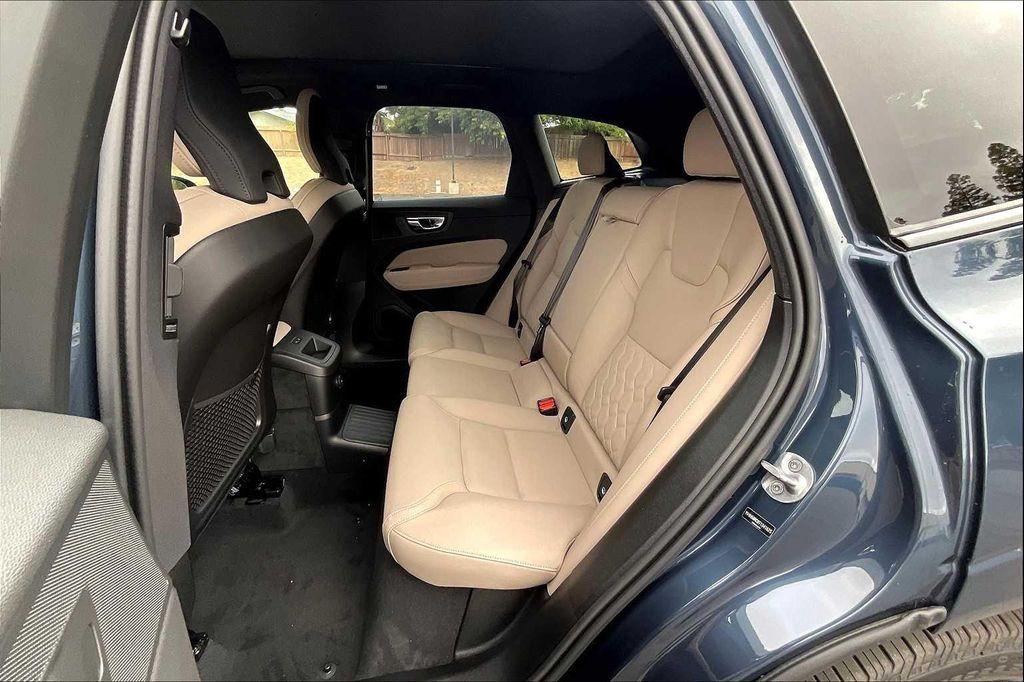 new 2026 Volvo XC60 Plug-In Hybrid car, priced at $69,285