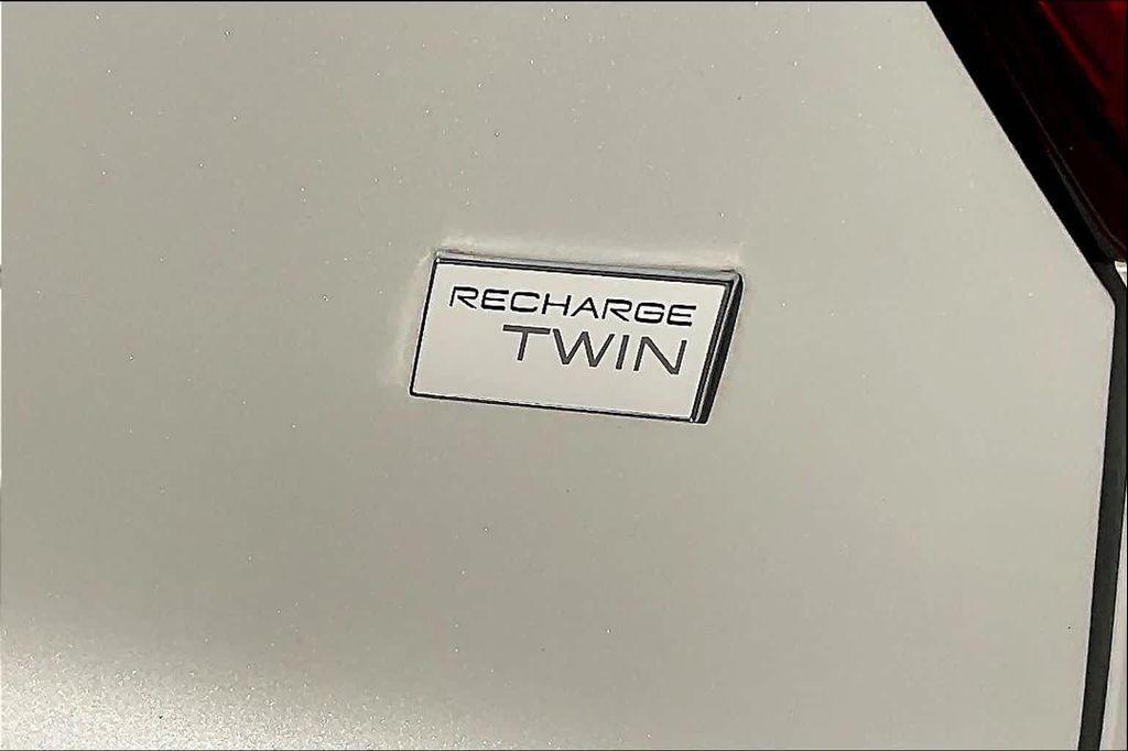 used 2023 Volvo XC40 Recharge Pure Electric car, priced at $27,159
