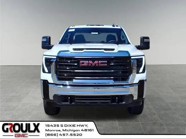 new 2025 GMC Sierra 2500 car, priced at $52,915