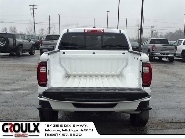 new 2024 GMC Canyon car, priced at $45,270