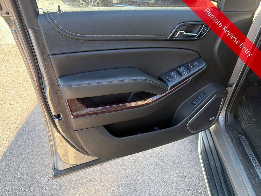 used 2019 GMC Yukon car, priced at $20,599