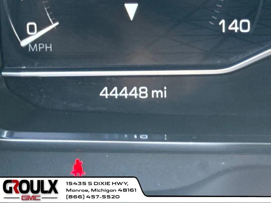 used 2022 GMC Yukon car, priced at $44,389